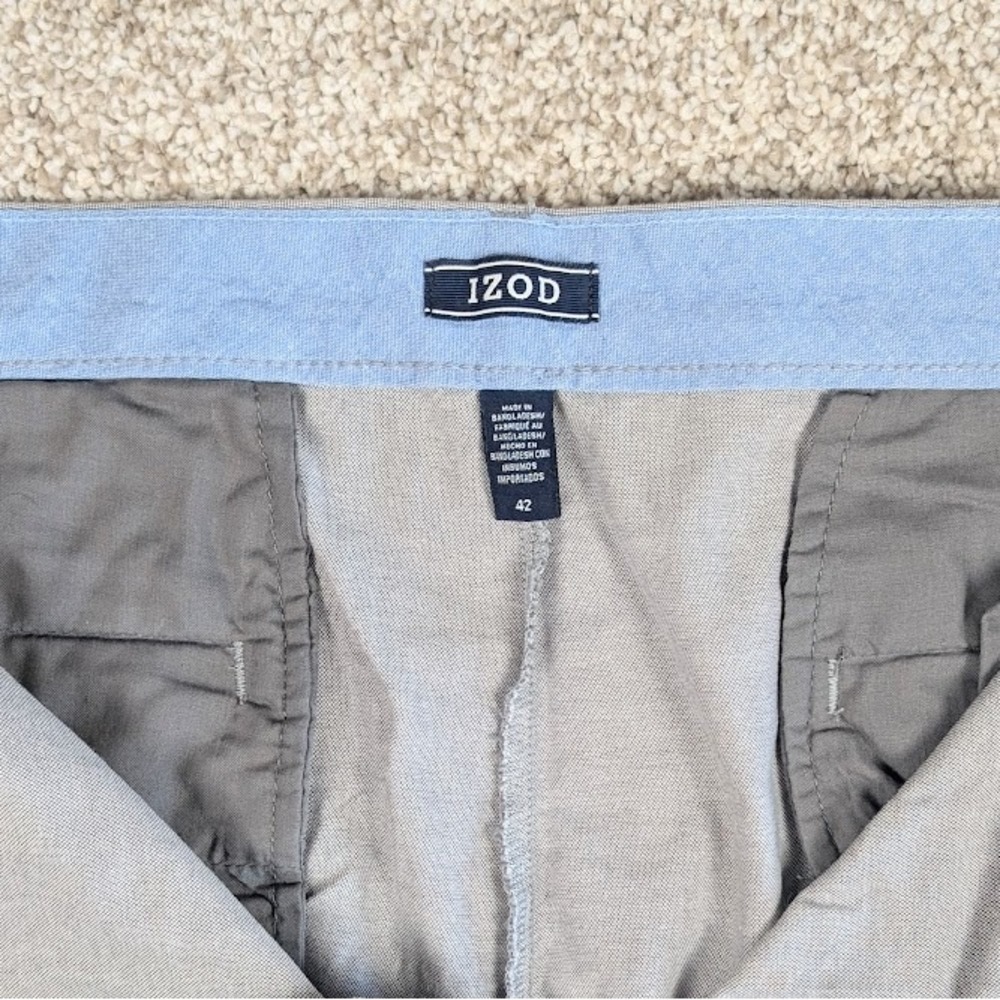 IZOD Men's Gray‎ Textured Flat Front Shorts Size 42 Cotton Blend Casual Summer - Picture 3 of 7